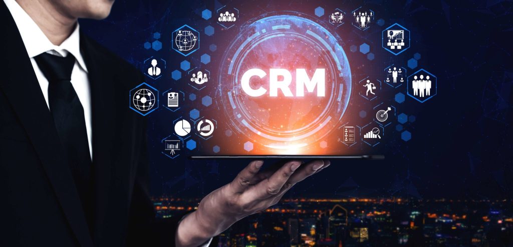 AUTOMATIZA TU ÁREA DE MARKETING Y VENTAS CON UN CRM EN LA NUBE